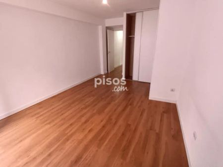 Piso en alquiler en Centro - Photo 2