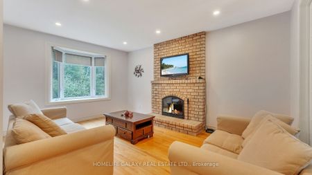 For Lease - 979 Copperfield Drive Unit# Main & 2nd Flr, Oshawa, Ontario - Photo 3