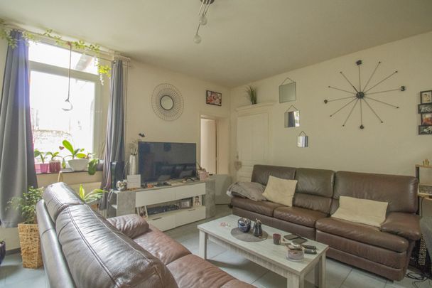 APPARTEMENT REZ DE CHAUSSEE AVEC TERASSE ET JARDIN à 7130 BINCHE  Loyer: 600 € / mois - Photo 1