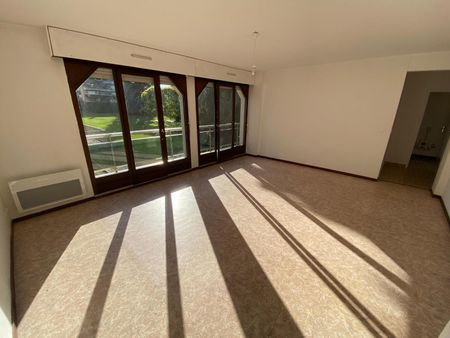 Location Appartement 3 pièces 68m² THONON LES BAINS 74200 - Photo 3