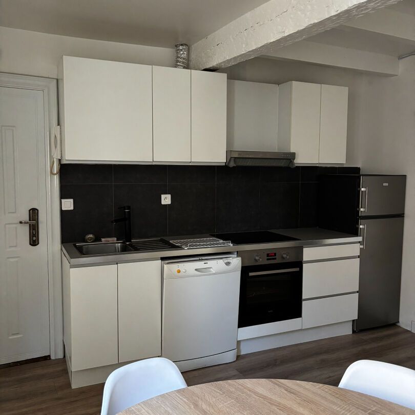 Location Appartement 2 pièces 28m² - Photo 1