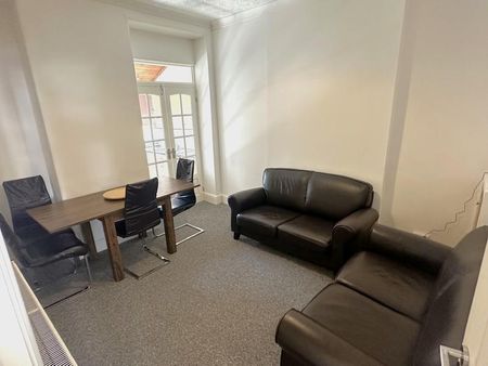 4 bedroom terraced house to rent - Photo 2