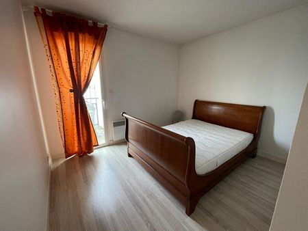 Location Appartement 3 pièces 62m² LA ROCHELLE 17000 - Photo 5