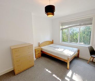 5 bedroom semi-detached house to rent - Photo 6