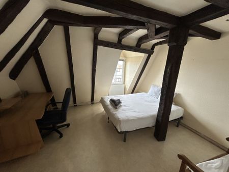 Location Appartement 3 pièces 58m² SAUMUR 49400 - Photo 2