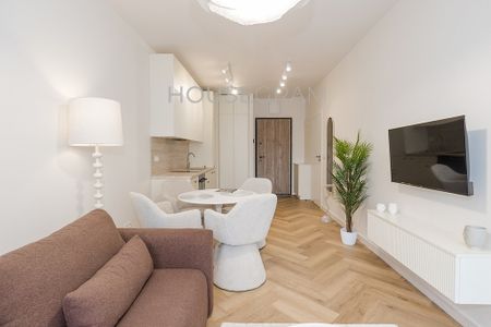 Warszawa, Śródmieście, Chmielna - Photo 2