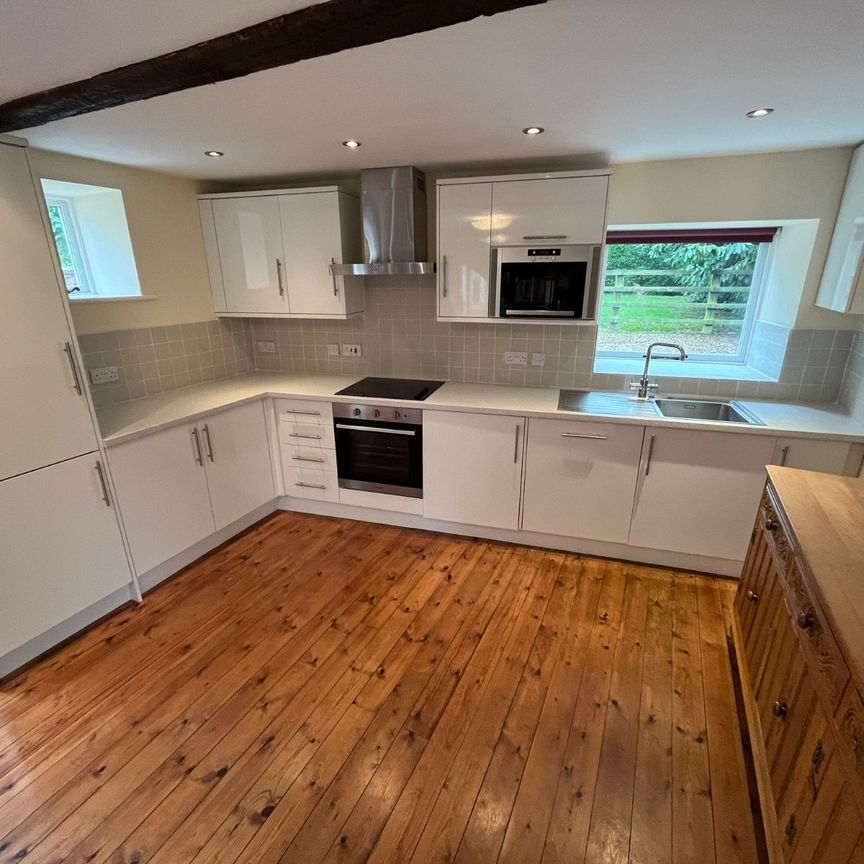 3 bedroom detached house to rent - Photo 1