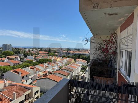 OEIRAS, Lisbon - Photo 3