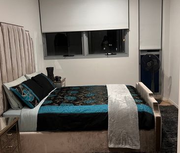 Carlingford - Photo 2