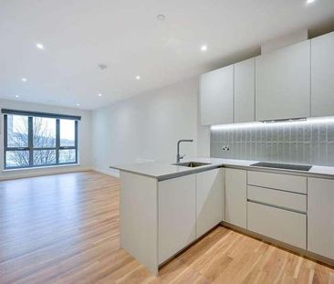 Greenford Quay, Greenford, UB6 - Photo 1