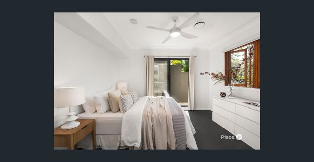 Modern Multi-Level Townhouse in the Heart of Windsor - Photo 1