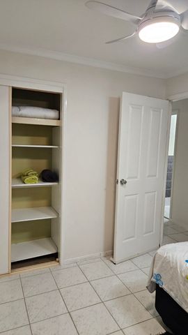 Shared House – 2 bedrooms available in independent Granny Flat - Photo 4