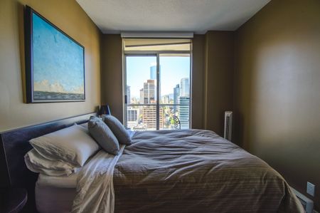 Penthouse in Downtown Vancouver, BC - Photo 2