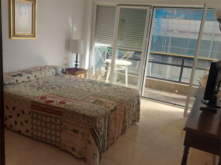 Piso de alquiler en Calle del Remo, 3, La Carihuela - Los Nidos - Photo 3