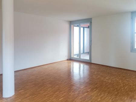 APPARTAMENTO 3.5 LOCALI CON DUE AMPIE TERRAZZE - Photo 2