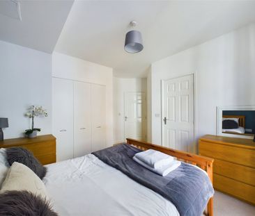 Abbey Street, Nottingham, Nottinghamshire, NG7 - Photo 1