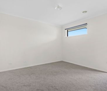 One with all the conveniences - Photo 5