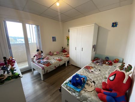 À LOUER – T4 à Toulon Beaulieu – 4ème étage avec ascenseur - Photo 2