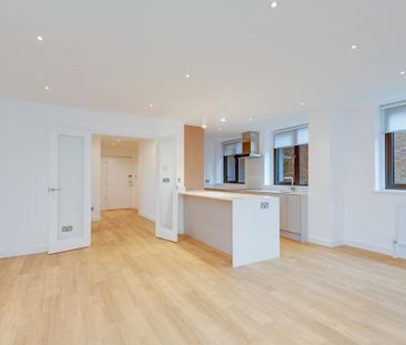 2 bedroom apartment to rent - Photo 2