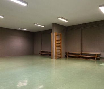 Nussdorf, ruhige + sonnige Wohnung mit 8m² Balkon, Schwimmbad 27°C,... - Photo 3