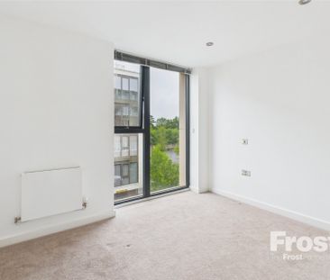 Optimal House, Station Road, Gerrards Cross,SL9 - Photo 3