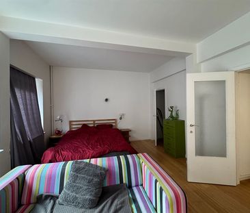 Place Stéphanie! Beau studio MEUBLE - foto 3