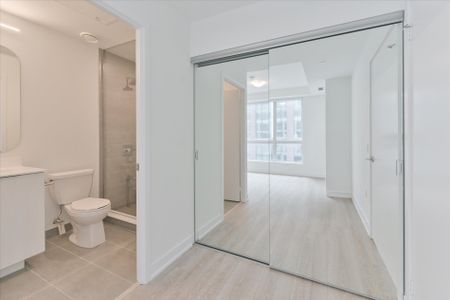 For Lease - 15 Richardson Street Unit# 723, Toronto, Ontario - Photo 4