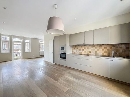 Appartement te huur - Photo 2