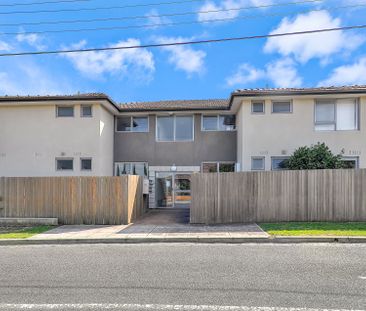 Close to all! - Photo 2