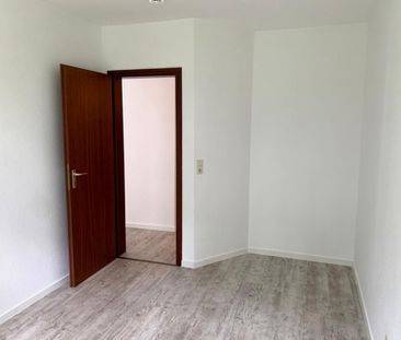 Bremen-Lesum: Moderne Single-Wohnung Einbauküche, Wintergarten. - Photo 3