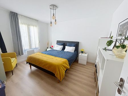 Appartement à louer - REIMS- - Photo 3