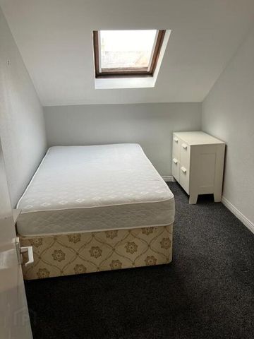 Unit 3, 76 Malone Avenue, Belfast, BT9 6ES - Photo 2