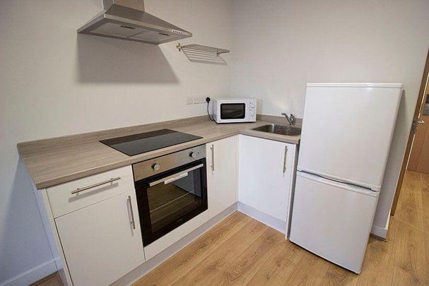 Studio to rent - Photo 1