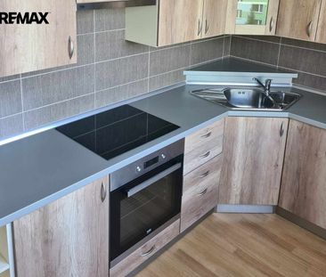 Pronájem bytu 2+kk v osobním vlastnictví 32 m², Sedlčany - Photo 2
