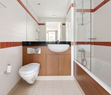 69 Harbour View, Harbour Square, Crofton Road, Dun Laoghaire, Co. Dublin, A96AP90 - Photo 4