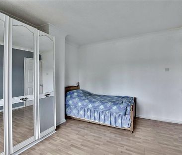 1 bedroom property to rent - Photo 6