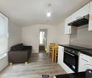 2 Bed Flat, Asplins Road, N17 - Photo 6
