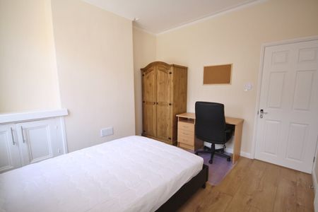 4 Bed Terraced House, Bruce Street, LE3 - Photo 4