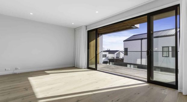 High quality, low maintenance in the Heart of Remuera! - Photo 1