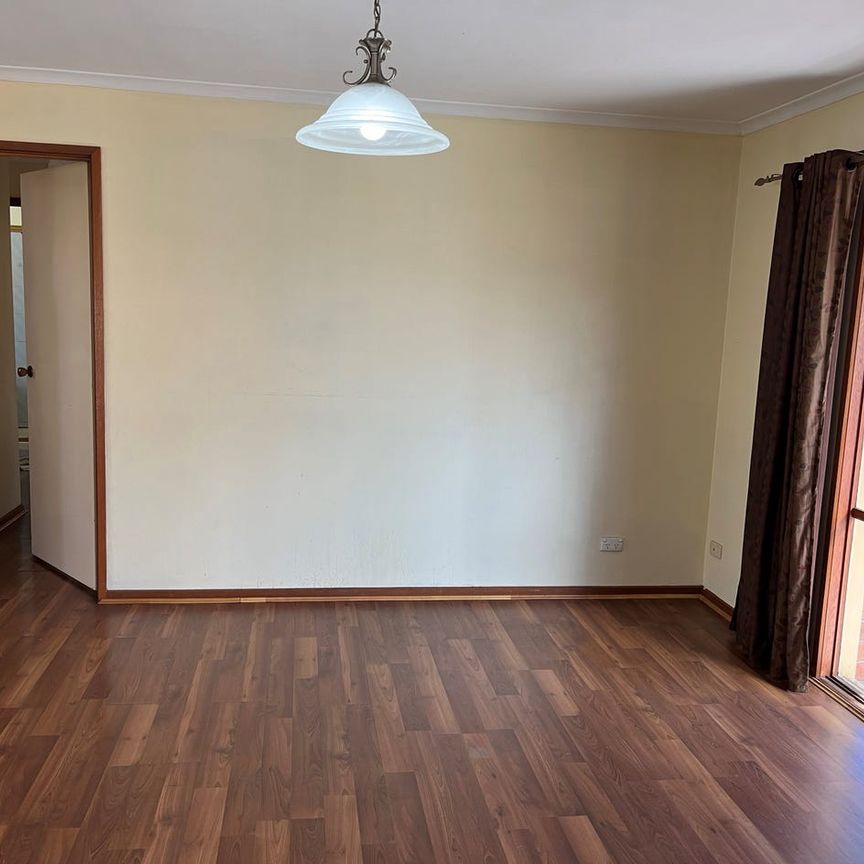 Handy Court Location - Photo 1