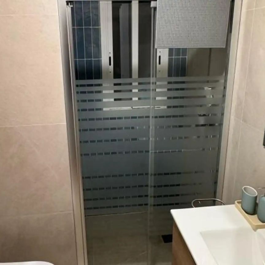 Piso de alquiler en Calle del Médico Pascual Pérez, 30, Barrio del Centro - Photo 1