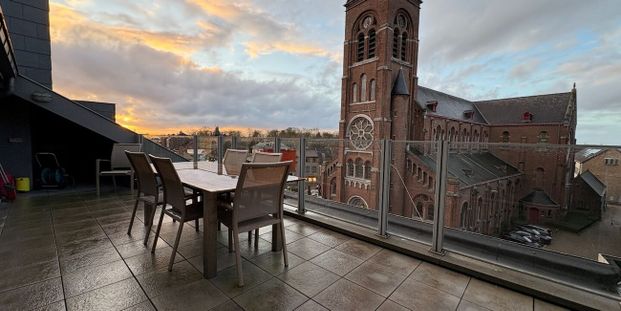 Penthouse te huur in Wevelgem voor € 875 met 2 slaapkamers - Foto 1
