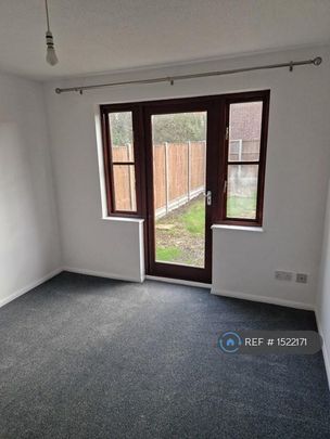3 bedroom terraced house to rent - Photo 1