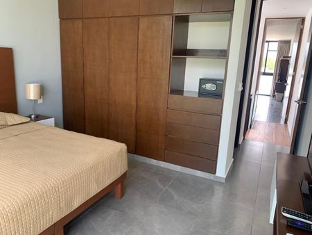 Departamento de 2 recámaras, amueblado, en Arcadia, con amenidades. - Photo 5