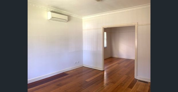 3 bedroom Family Home - Photo 1