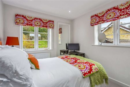 A beautifully modernized home nestled in the heart of the premier village of Freshford - Photo 4