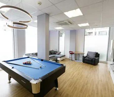 Silver Ensuite - Photo 5