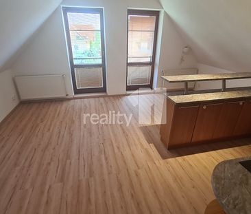 Pronájem bytu 1+kk 33 m² - Photo 3