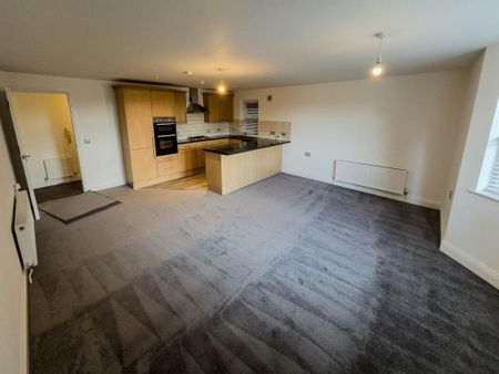 2 bedroom flat to rent - Photo 2