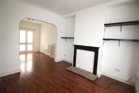 2 bedroom terraced house to rent - Photo 2